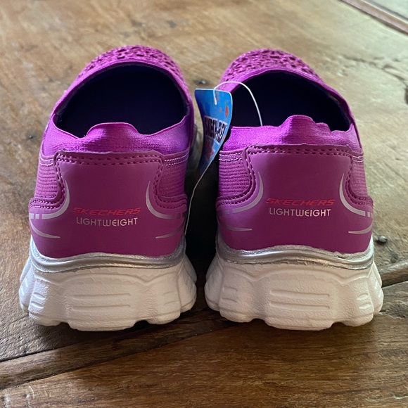 Sketchers Memory Foam Lace Sparkle Slide-Ons NWT! - Picture 10 of 10